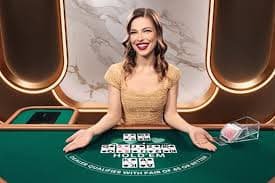 No Commission Baccarat live table displayed on mobile phone